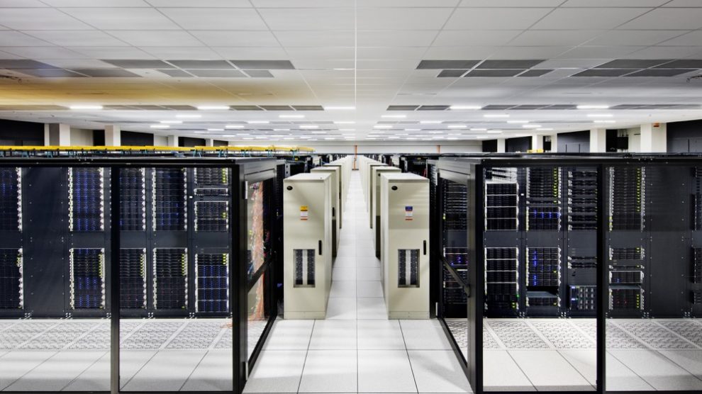 Inside IBM Cloud Dallas - IBM z Red Hat uruchomimy w każdej chmurze